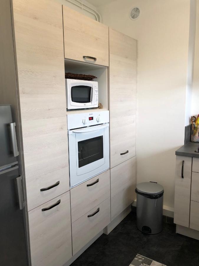 Ferienwohnung Res. De Pontaillac, T3 A Quelques Pas De La Plage Royan Exterior foto